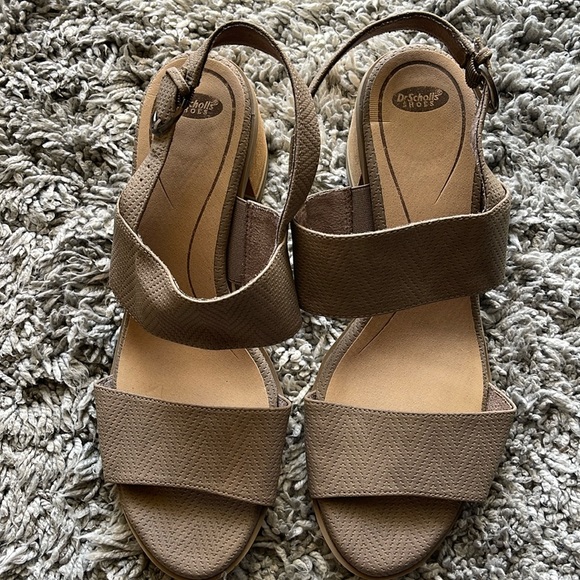 Dr Scholls sandal - Picture 1 of 6